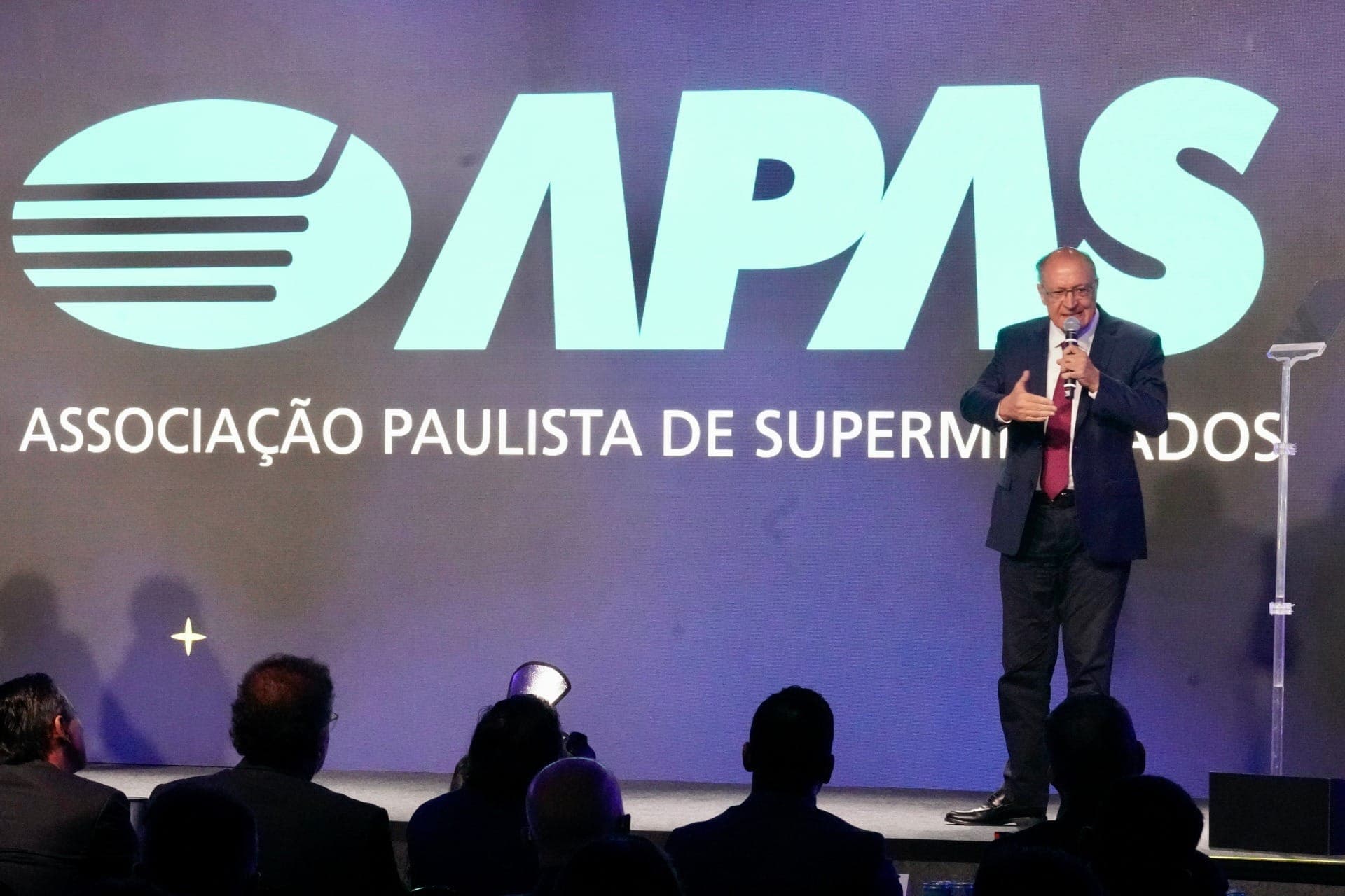 Apas Show 2025: evento supermercadista recebe Alckmin e espera movimentar R$ 16 bilhões