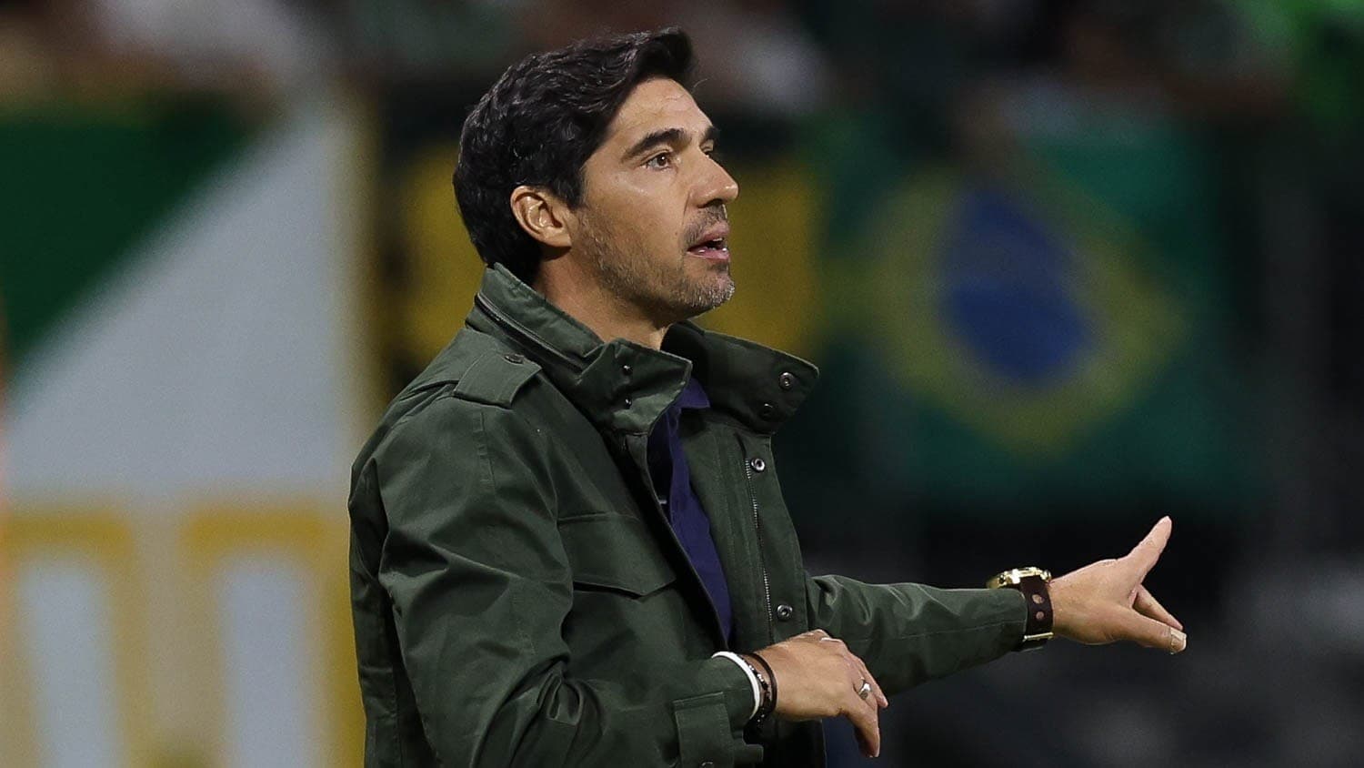 Abel Ferreira no comando do Palmeiras contra o Bolívar