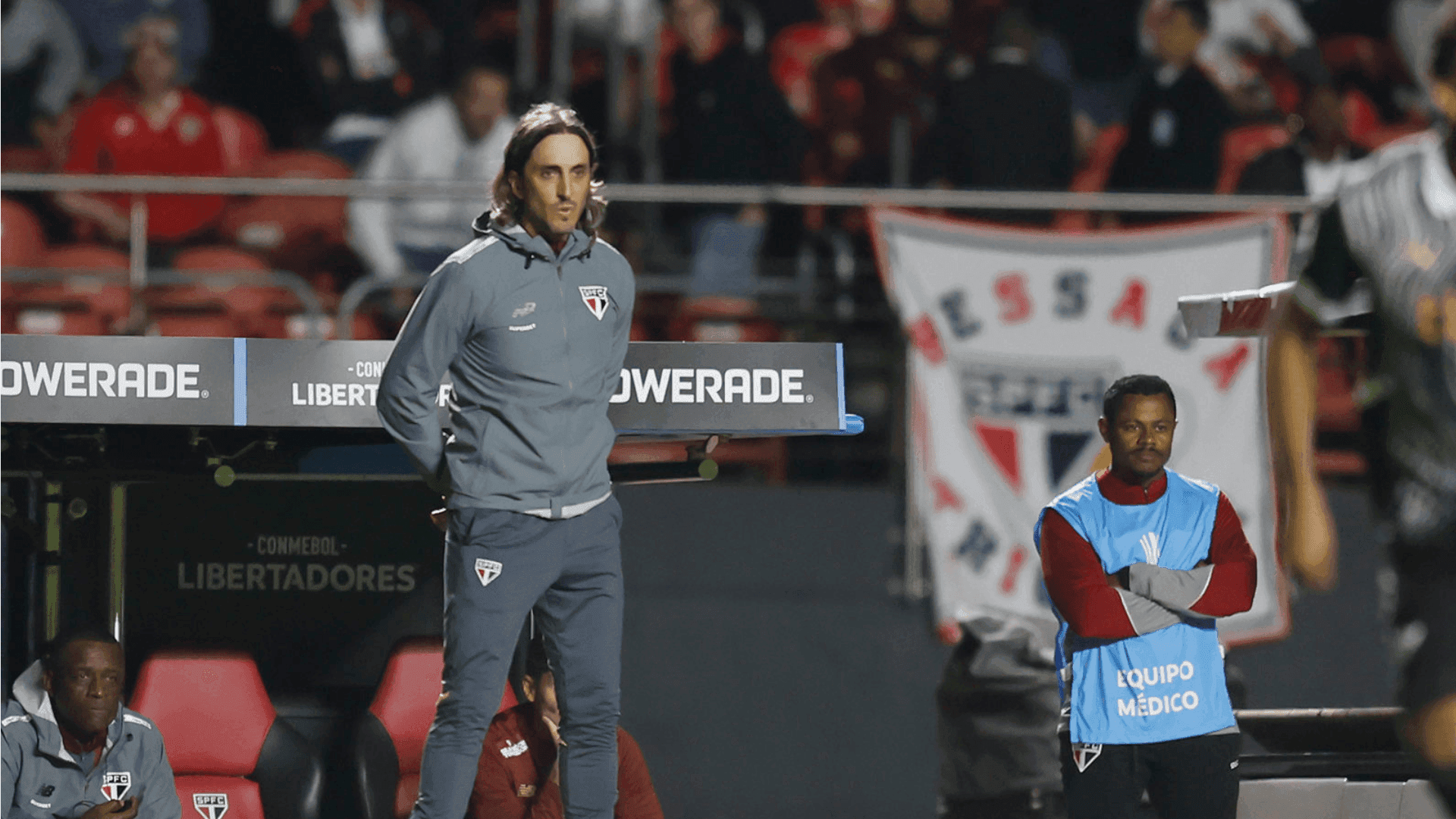 São Paulo vem de derrota no clássico contra o Palmeiras e empate que valeu classificação na Libertadores