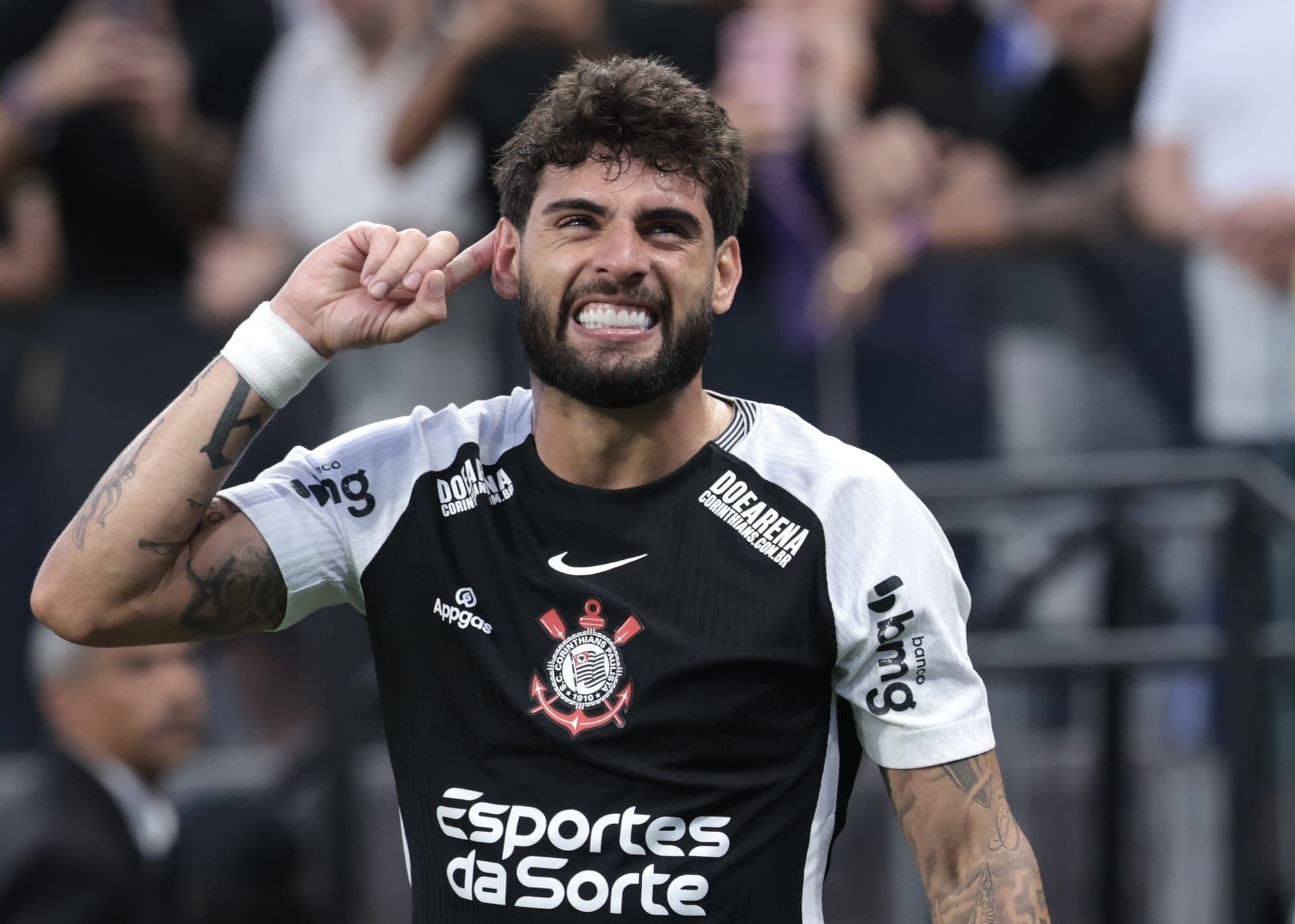 Yuri Alberto foi o autor do gol que garantiu os três pontos ao Timão sobre o Santos