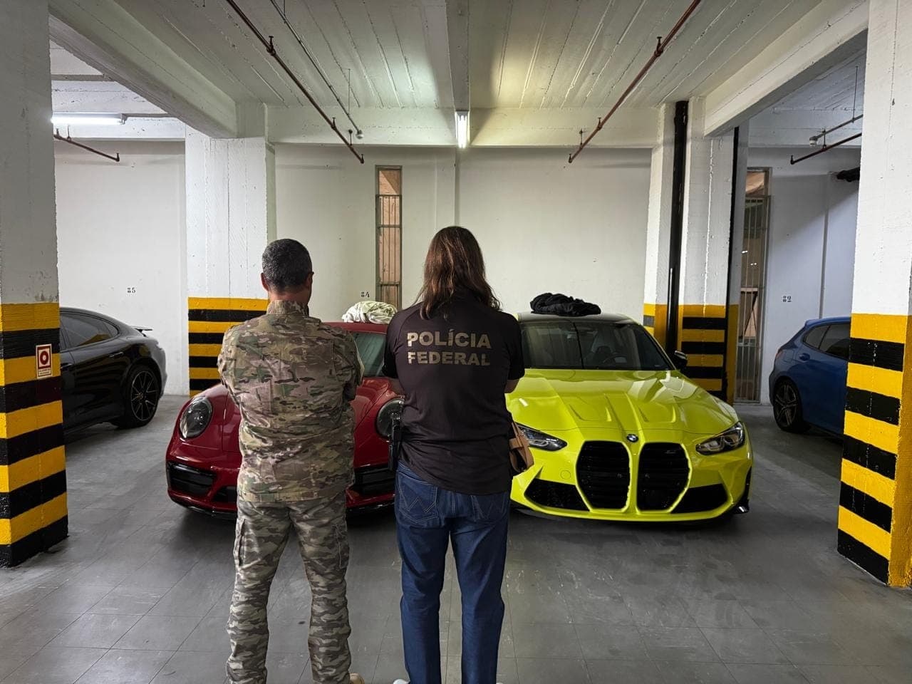Polícia Federal apreendeu carros do 'Careca do INSS'