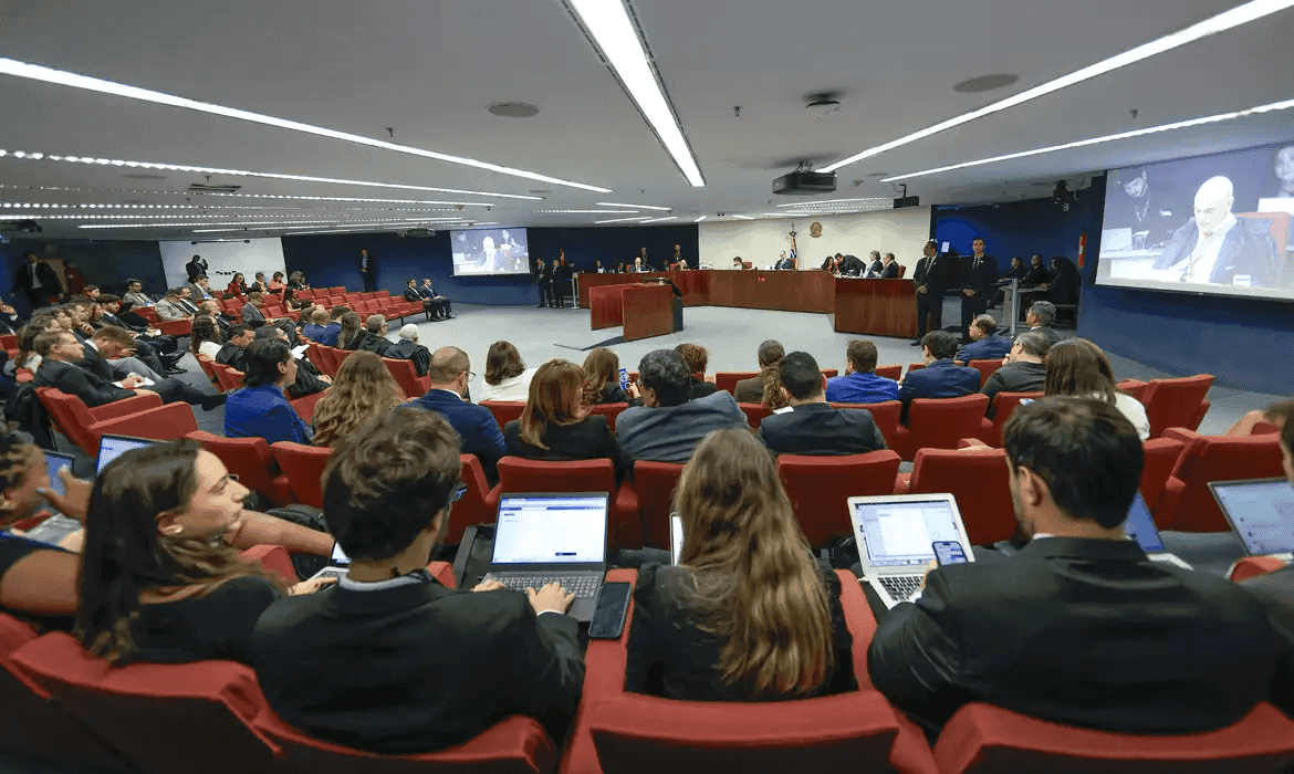 Primeira Turma da Suprema Corte recebeu a denúncia contra outras dez pessoas envolvidas na intentona golpista