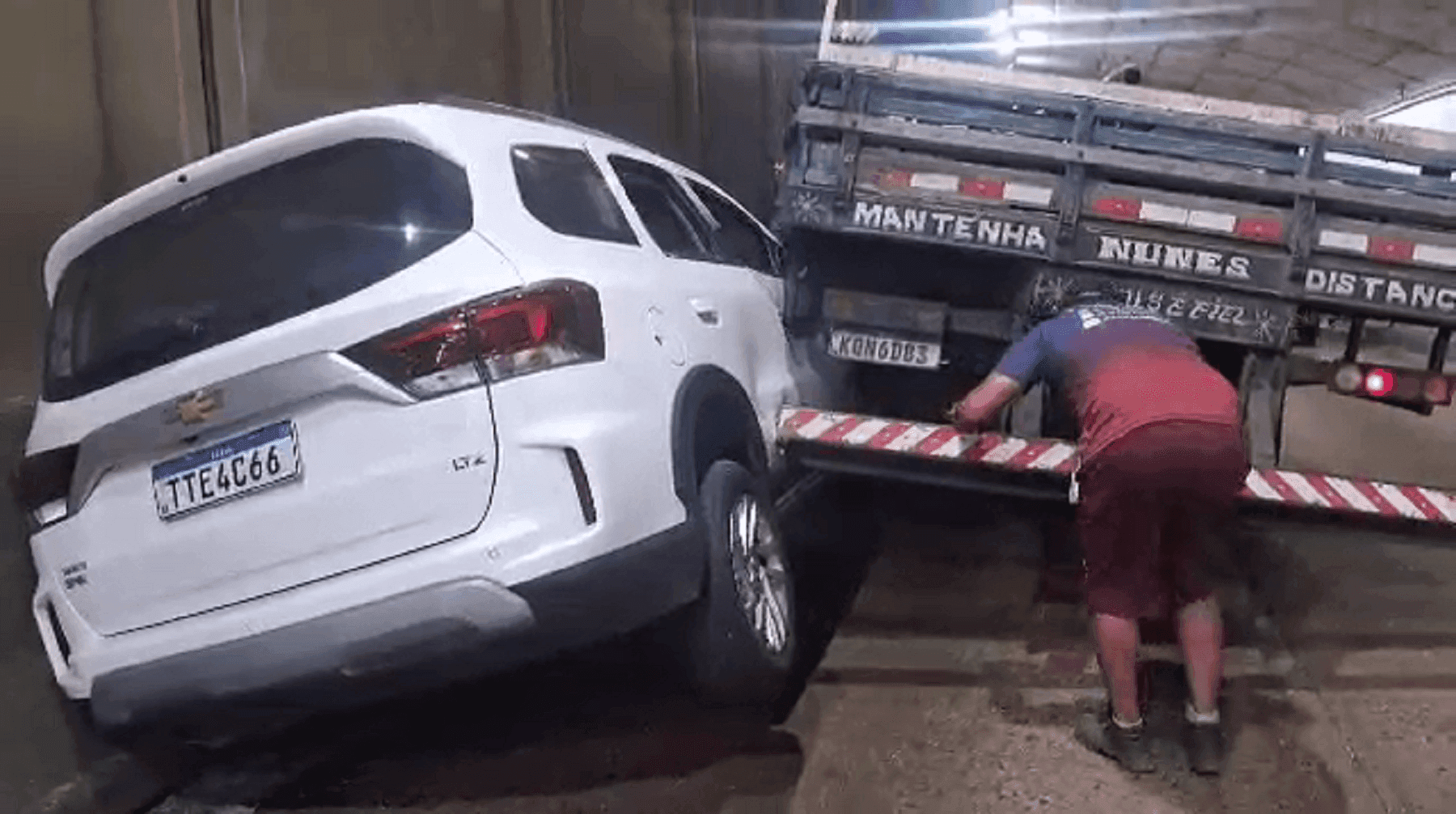 O túnel ficou fechado por aproximadamente 40 minutos