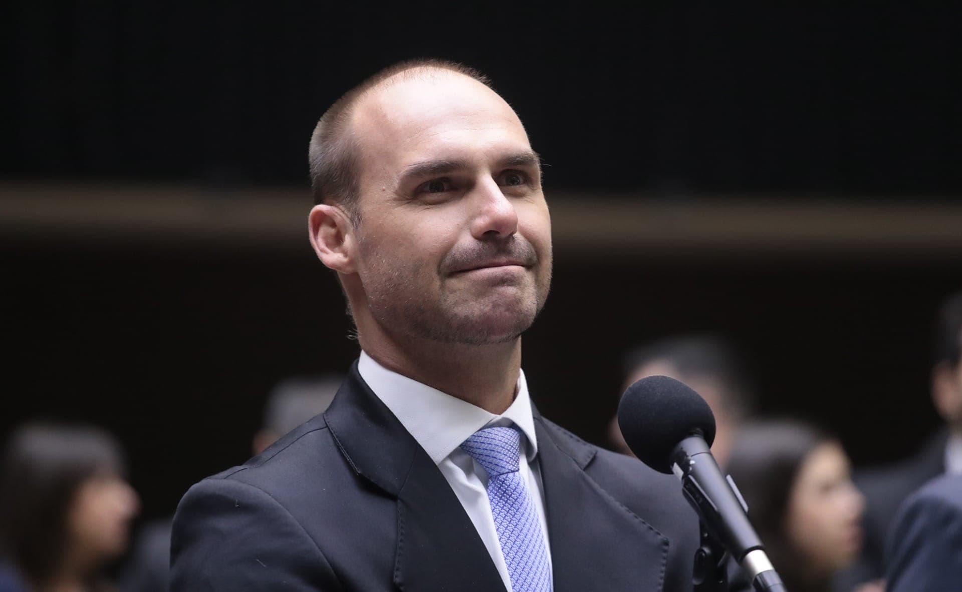 Deputado Eduardo Bolsonaro (PL-SP) durante votação de propostas na Câmara