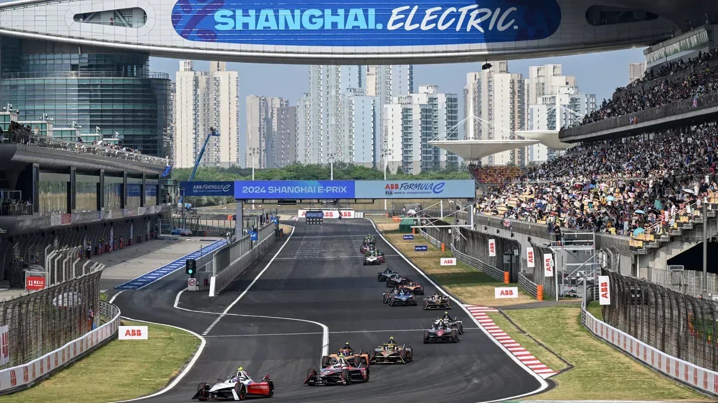 Fórmula E volta às raízes na China, enquanto Rowland tenta manter ritmo forte