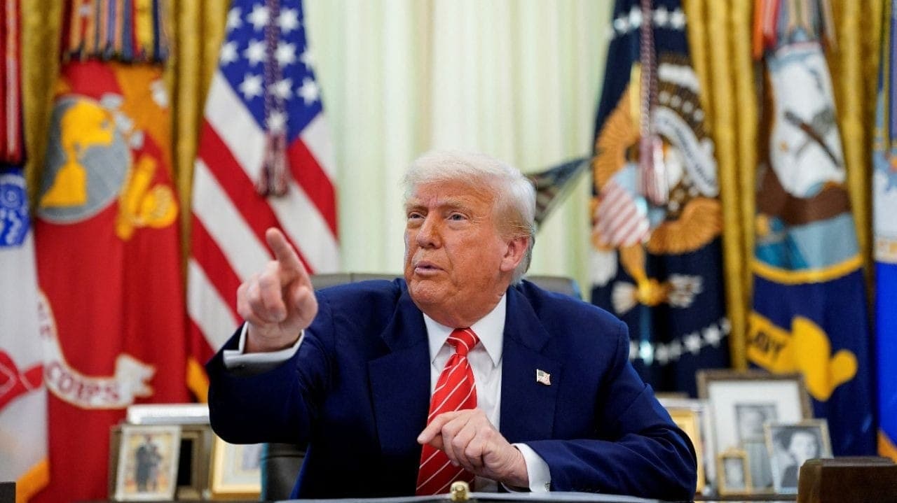 Donald Trump pede o fim de bombardeios a Gaza