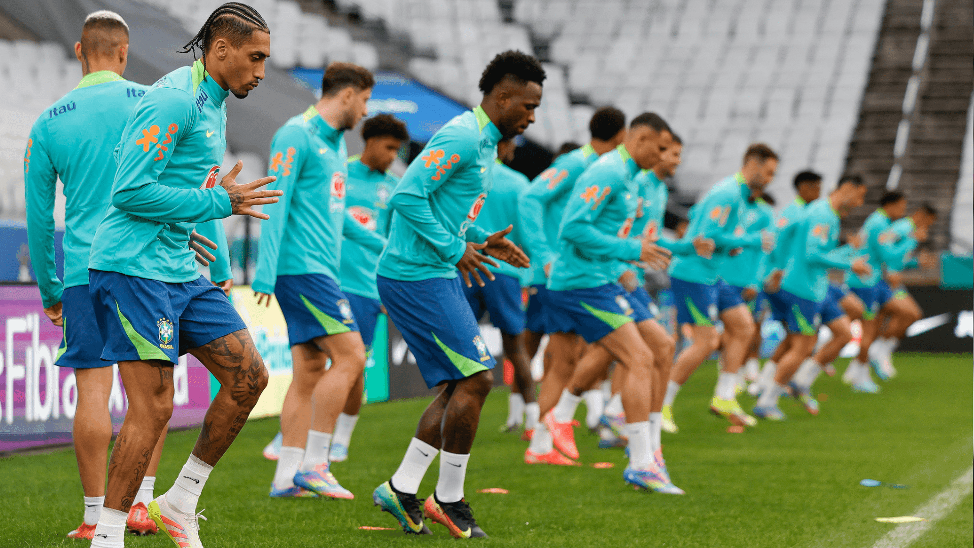 Técnico italiano Carlo Ancelotti aposta em uma escalação ofensiva e deve escalar Seleção com quatro atacantes contra o Paraguai, na Arena Corinthians