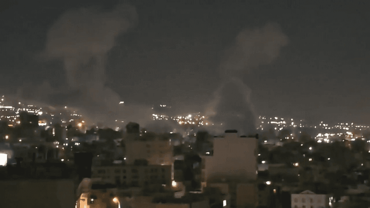 Israel bombardeia capital do Irã