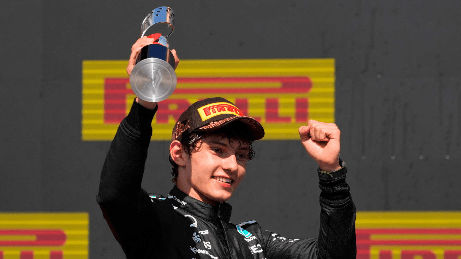 Antonelli comemora o pódio conquistado no GP do Canadá