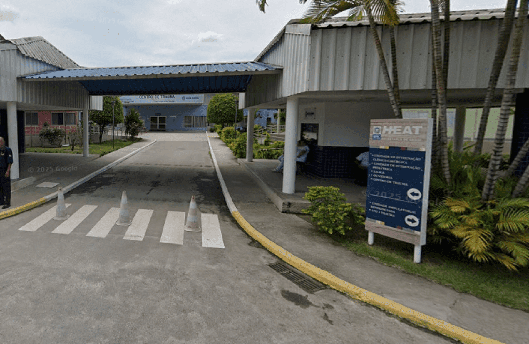 O policial foi levado para o Hospital Estadual Alberto Torres