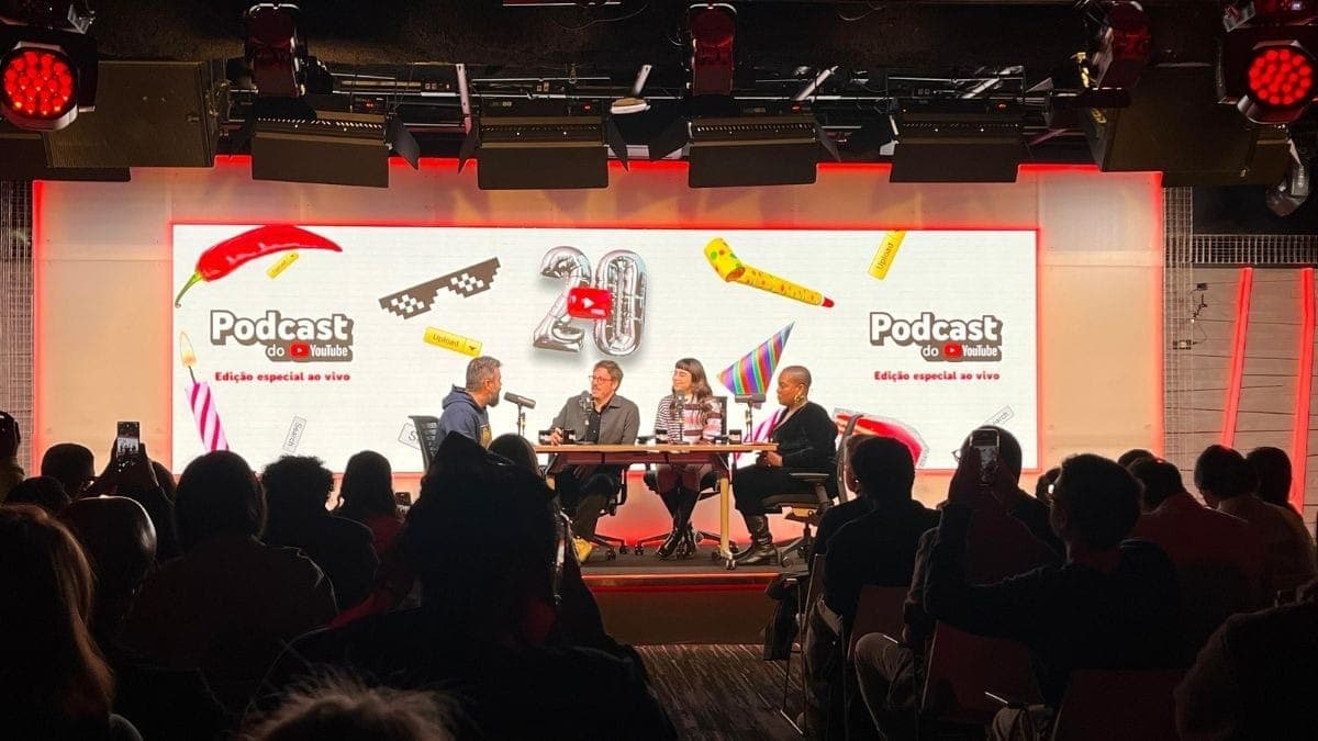 Na foto, Igor Coelho, Fábio Porchat, Nina Baiocchi e Roberta Freitas