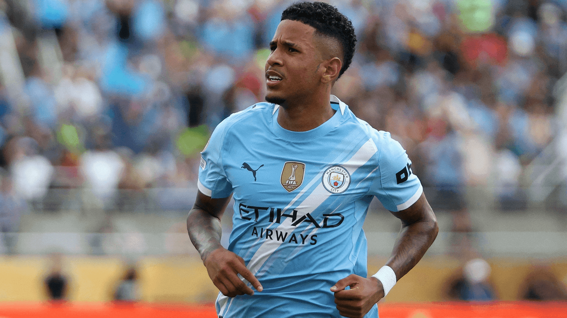 Brasileiro Savinho, destaque na goleada do Manchester City sobre a Juventus. Agora, time inglês encara o Al Hilal para se garantir nas quartas de final da Copa do Mundo de Clubes