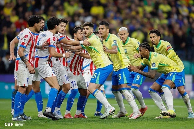 Brasil conquistou a vaga para a Copa com a vitória sobre o Paraguai