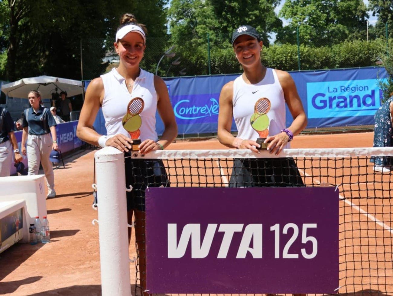 A tenista brasileira Ingrid Martins e a americana Quinn Gleason