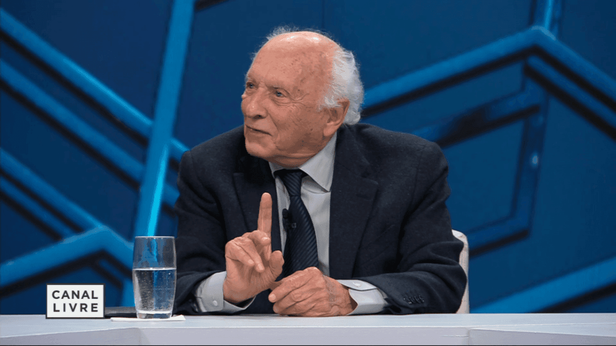 Rubens Ricupero fala sobre medidas que o Brasil pode adotar após tarifaço de Trump