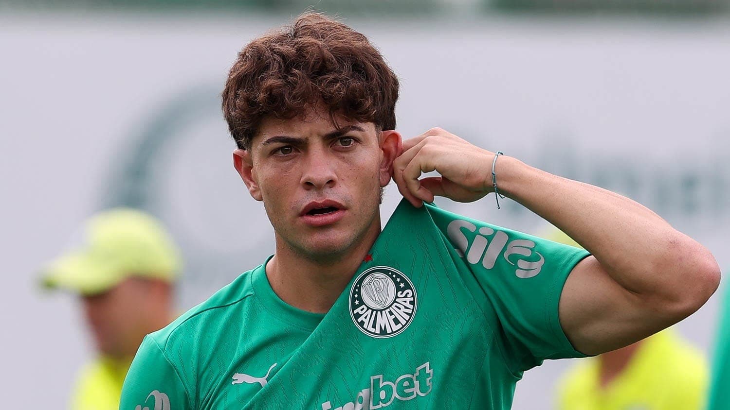Agustín Giay durante treinamento na Academia de Futebol