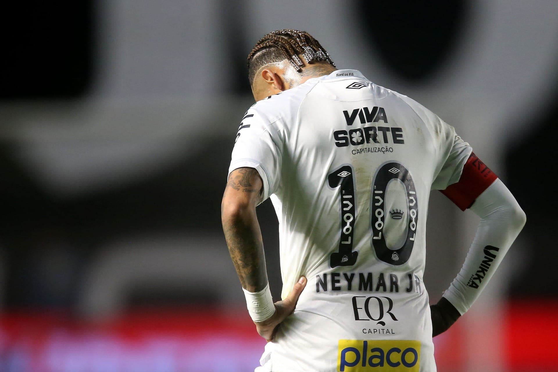 Neymar lamenta erros em derrota do Santos