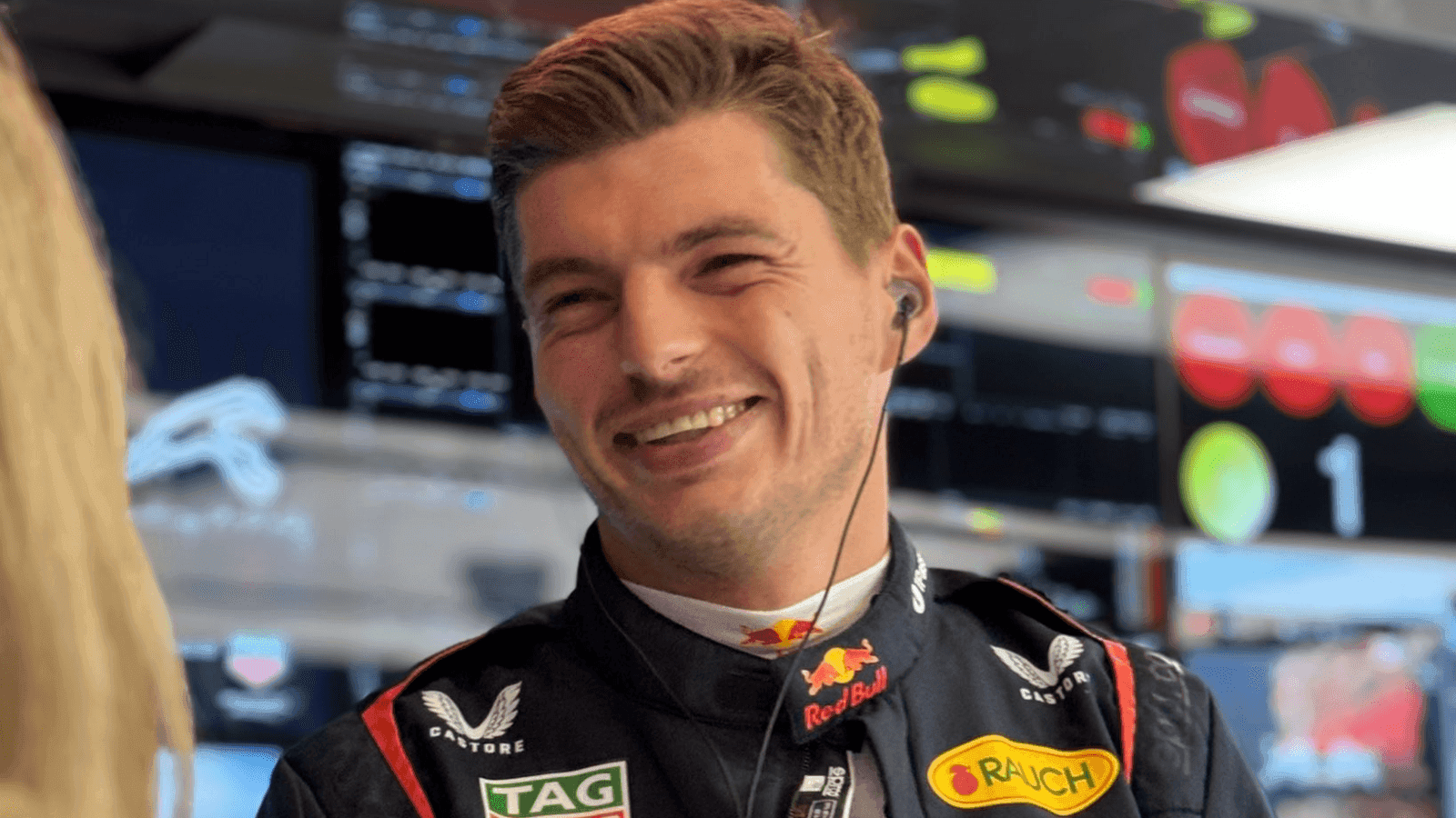 Max Verstappen fica na Red Bull em 2026