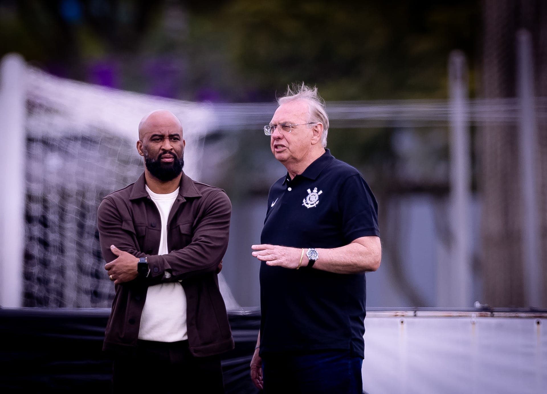 Osmar Stabile, presidente interino do Corinthians, com Fabinho Soldado