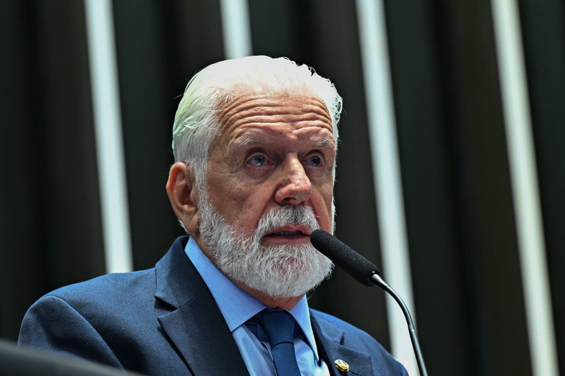 Líder do governo no Senado Federal, senador Jaques Wagner (PT-BA)