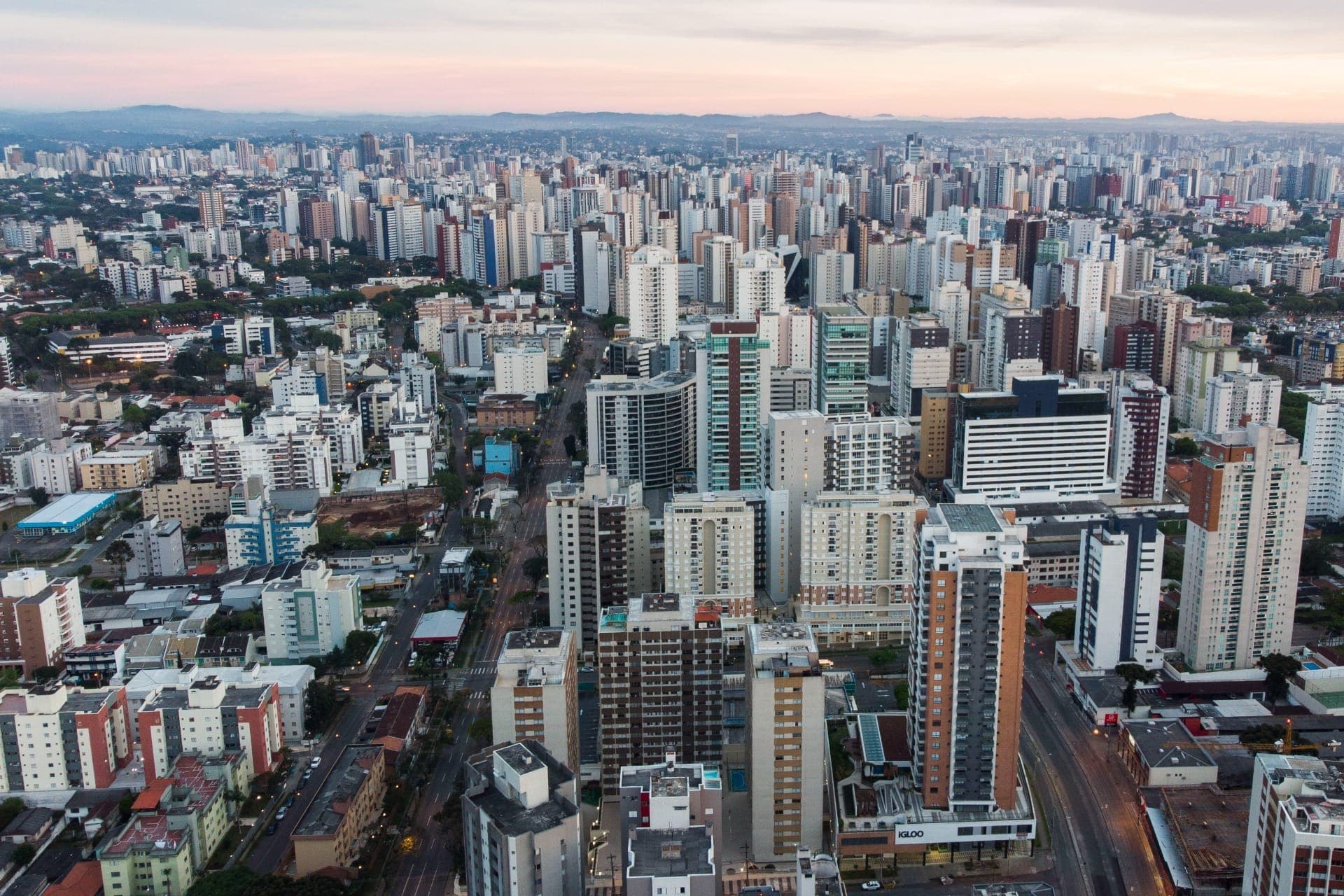 Curitiba e municípios da região metropolitana ganham destaque em ranking nacional de qualidade de vida