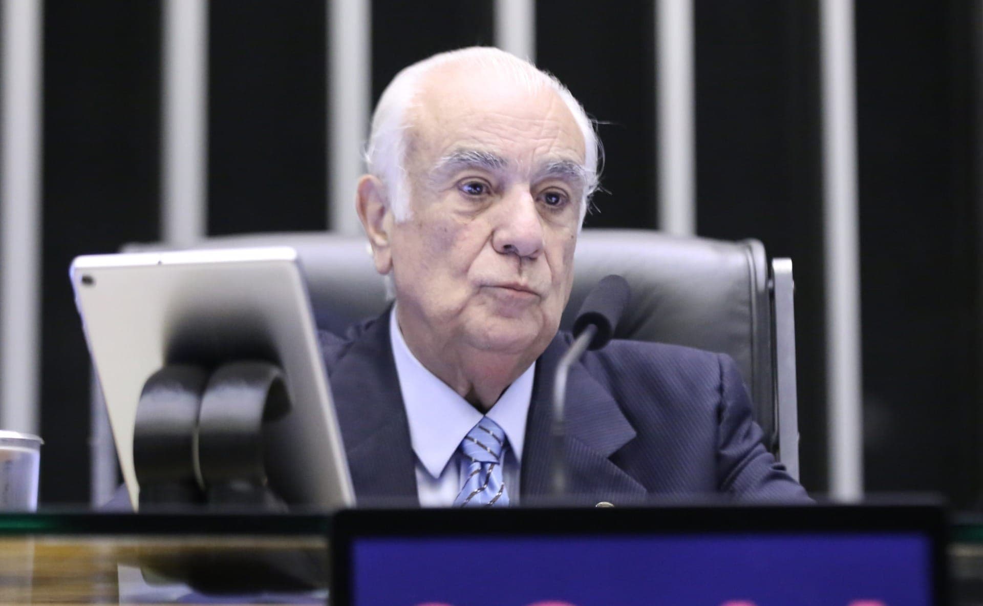 Deputado Antônio Carlos Rodrigues foi expulso do PL por defender Moraes e criticar Trump