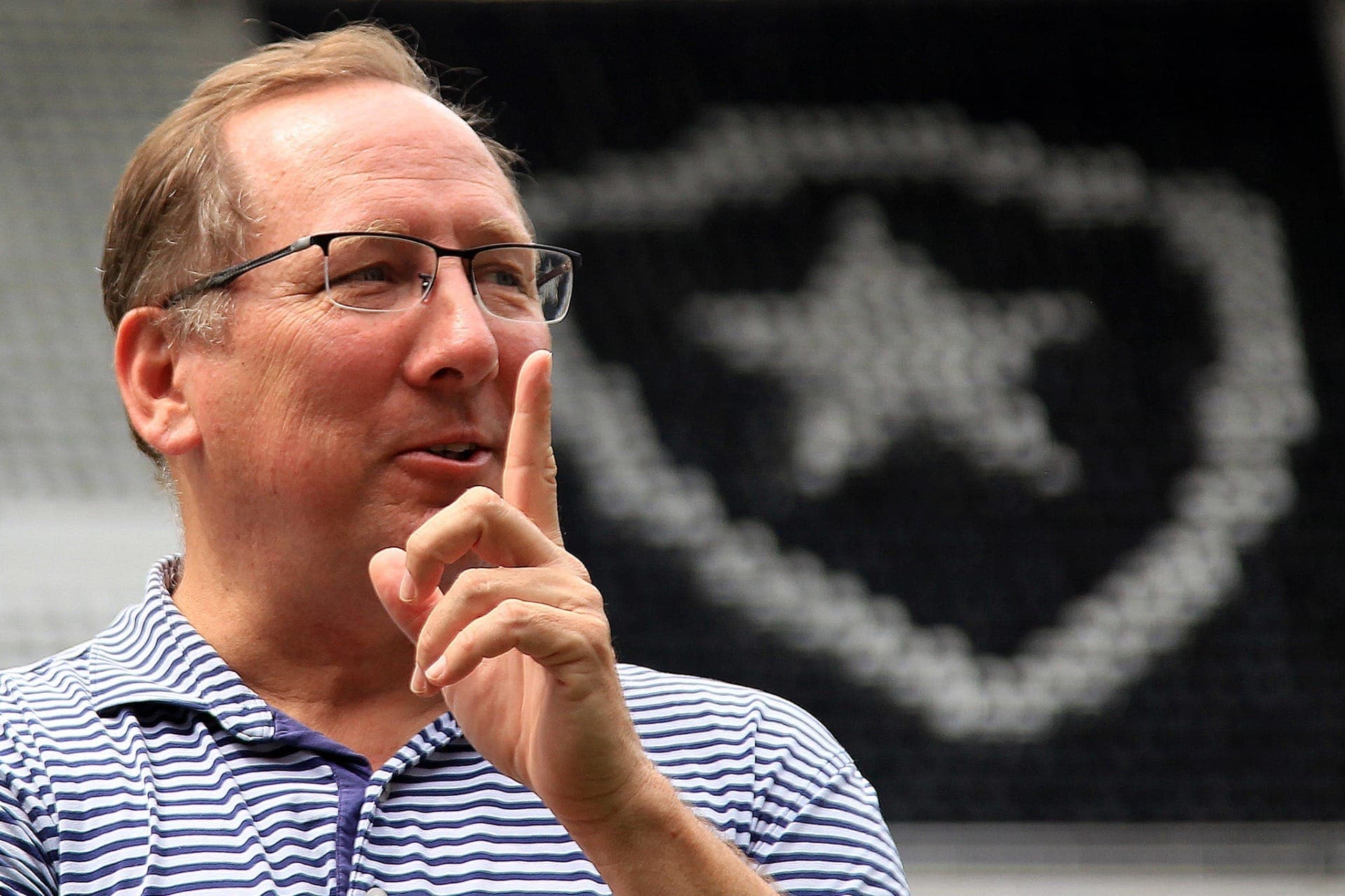 Disputa entre John Textor e a Eagle Football Holding
