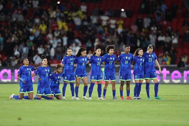 Empate com a Colômbia, que levou o Brasil a vencer nos pênaltis, derruba pontuação