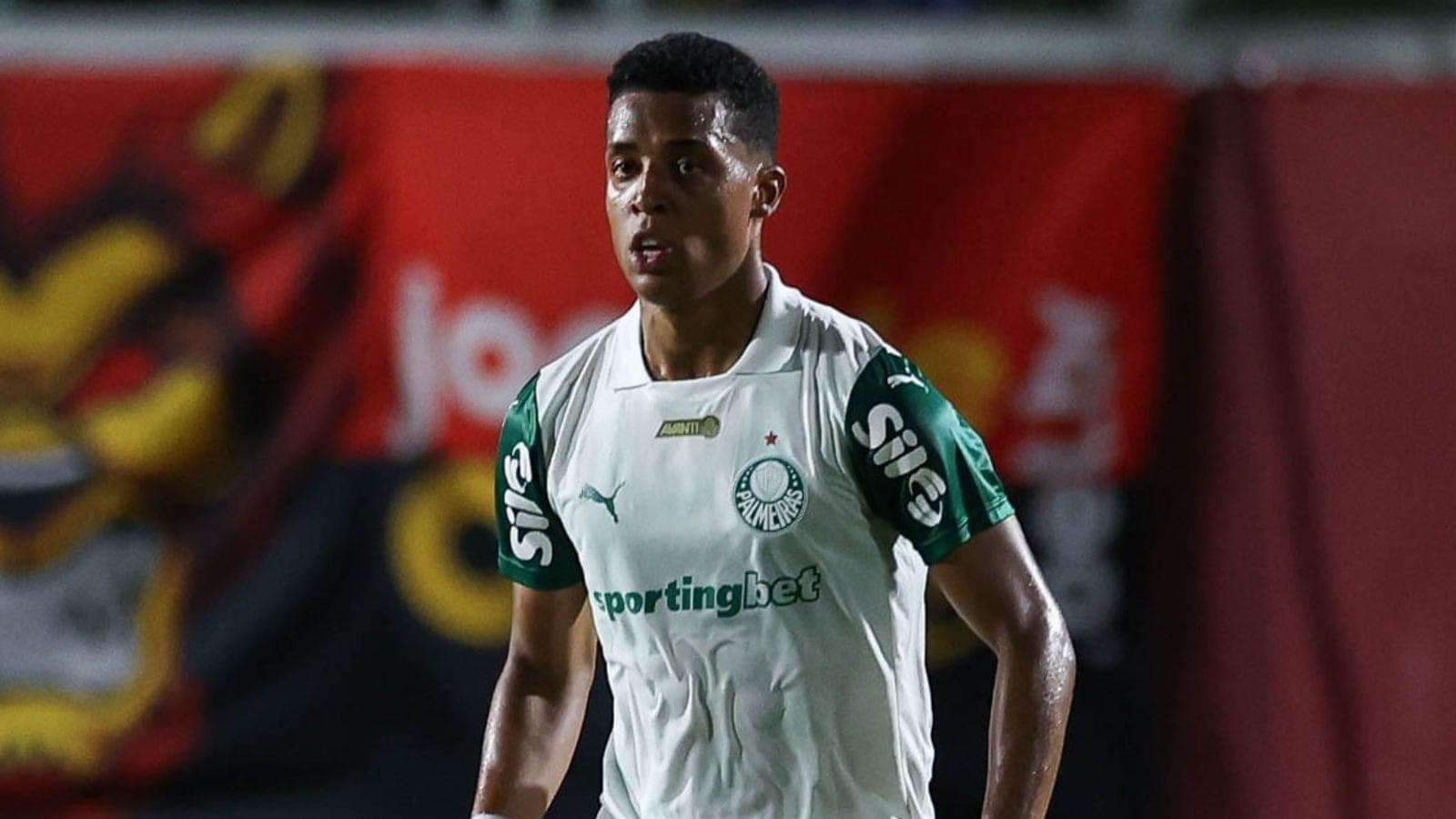 Vanderlan deixará o Palmeiras rumo ao Bragantino