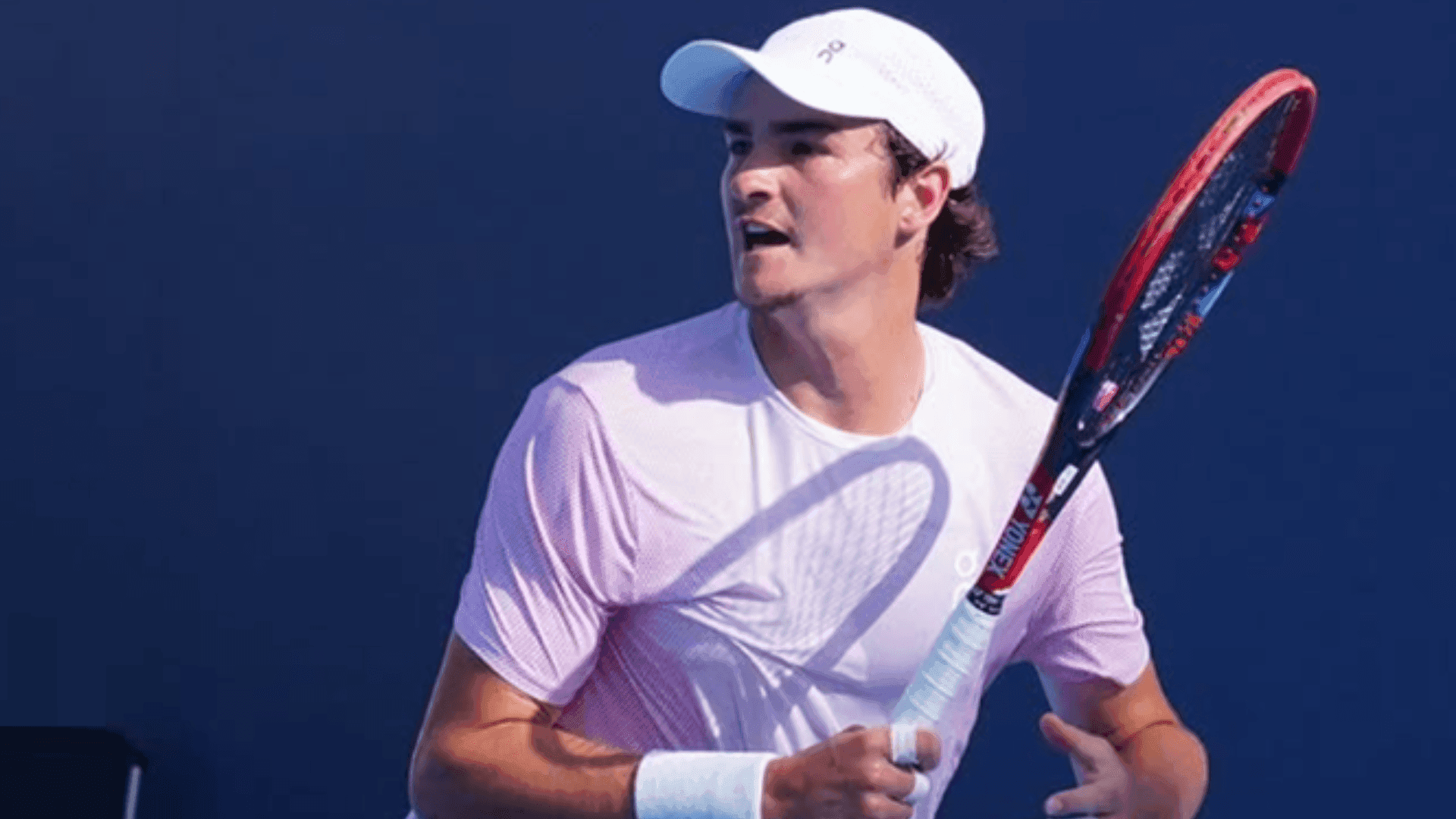João Fonseca disputa vaga nas oitavas do Masters 1000 de Cincinnati contra Terence Atmane em partida nesta segunda (11)