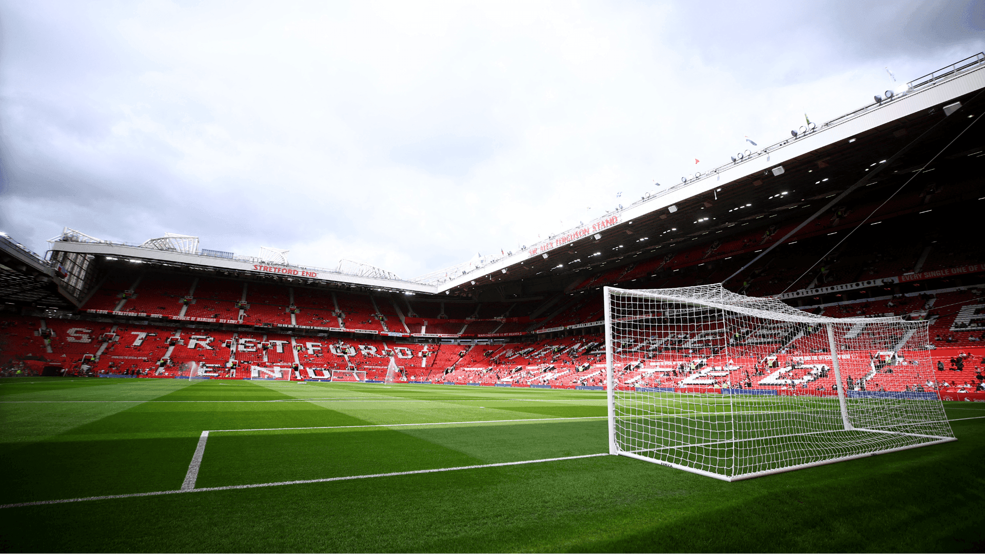 Inglês começa com tudo, com Manchester United x Arsenal neste domingo (17), pela primeira rodada da Premier League