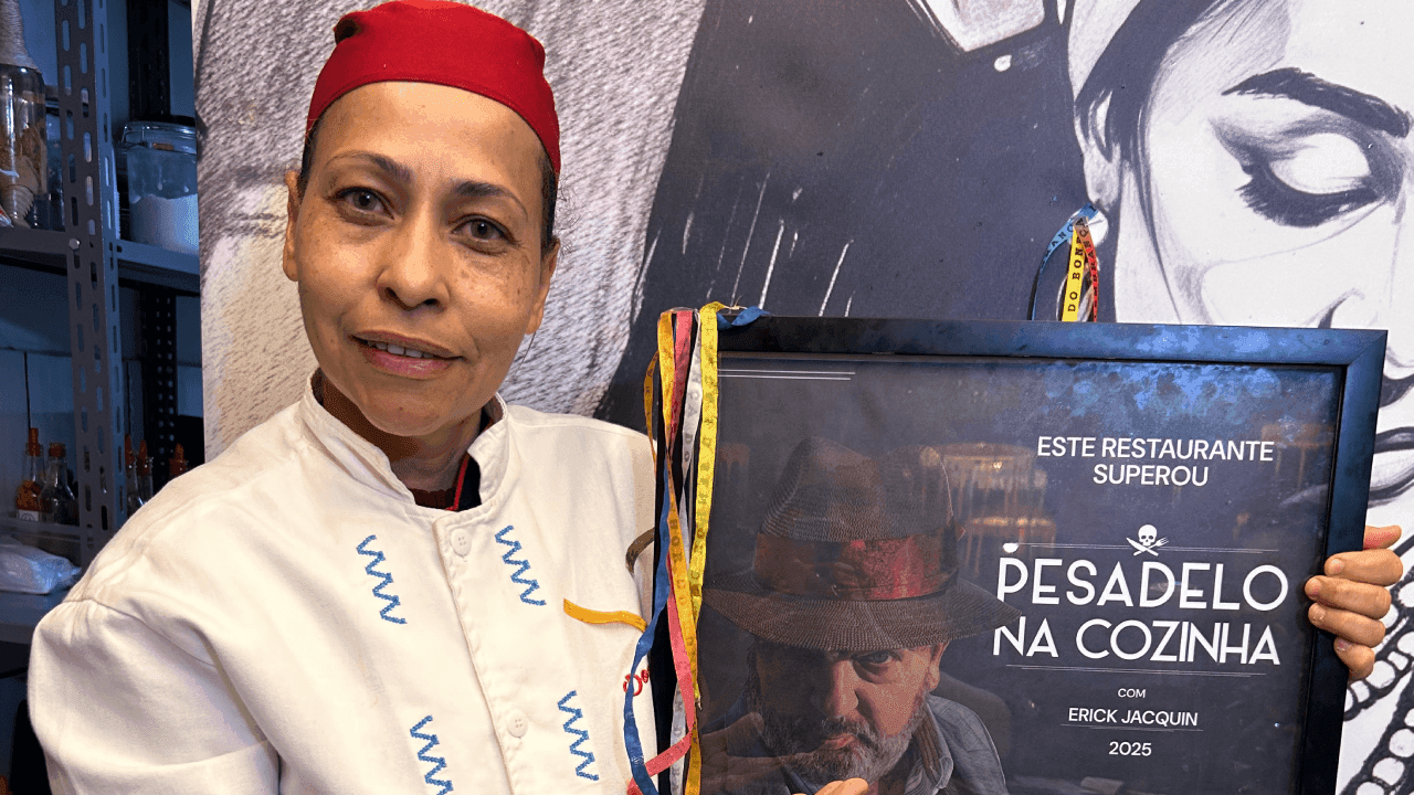 Teresa Cristina, proprietária do Dona Acarajé