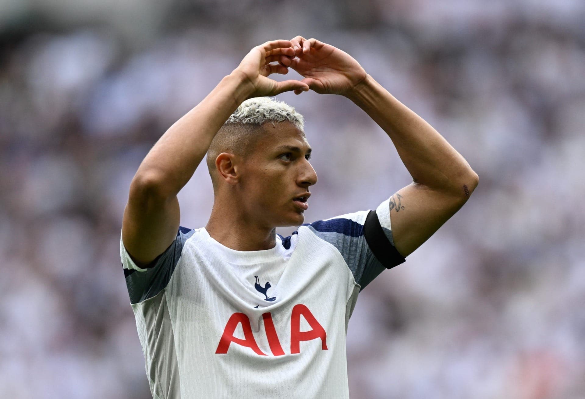 Richarlison pode começar jogando contra o Arsenal