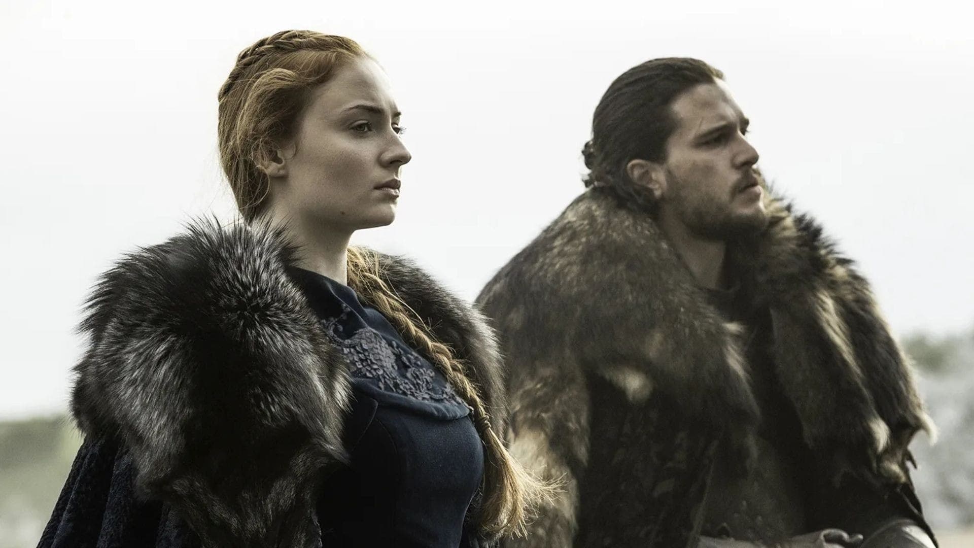 Sophie Turner e Kit Harington fizeram irmãos em Game Of Thrones