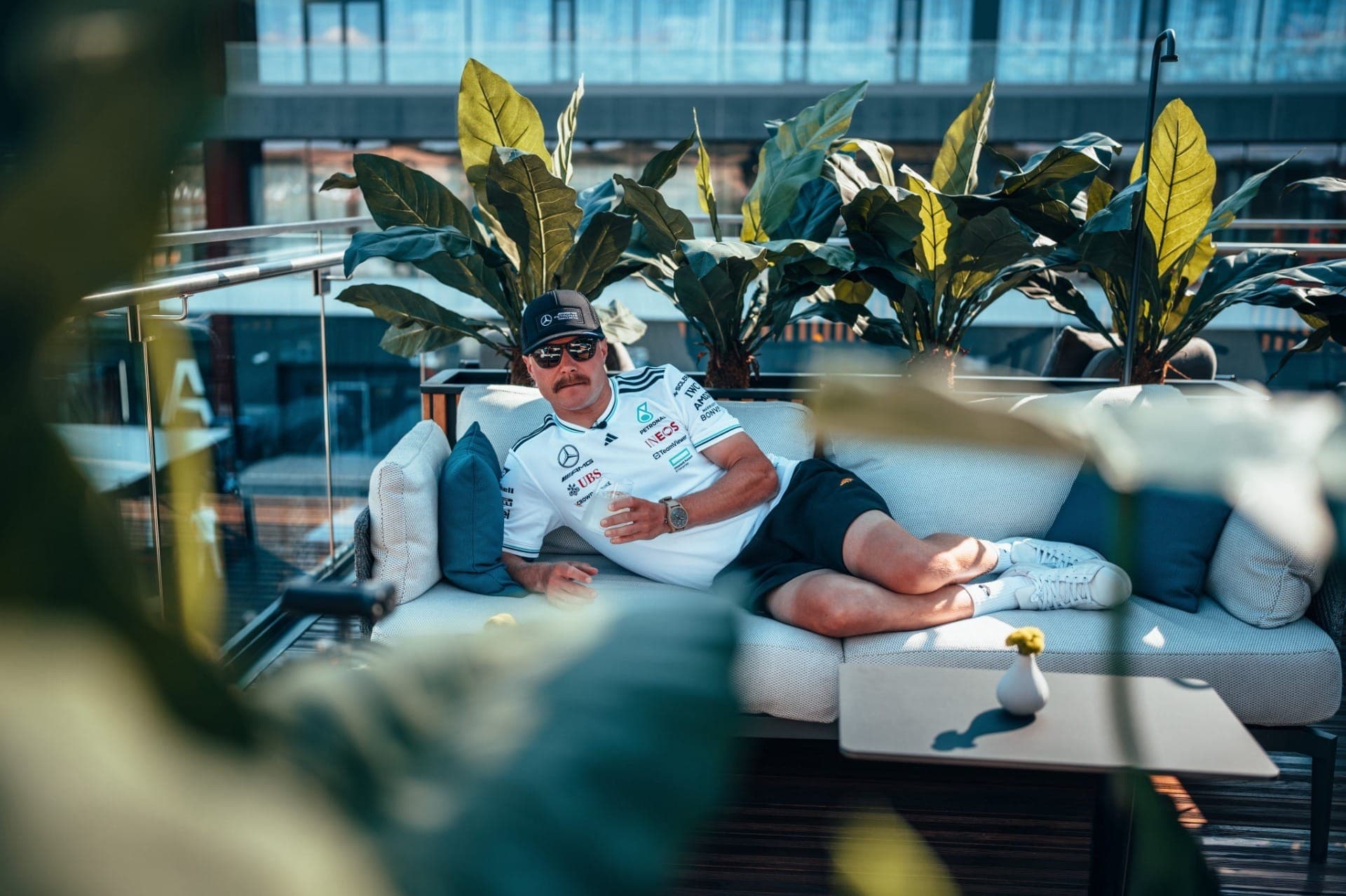 Valtteri Bottas fecha acordo para correr pela Cadillac na F1 em 2026