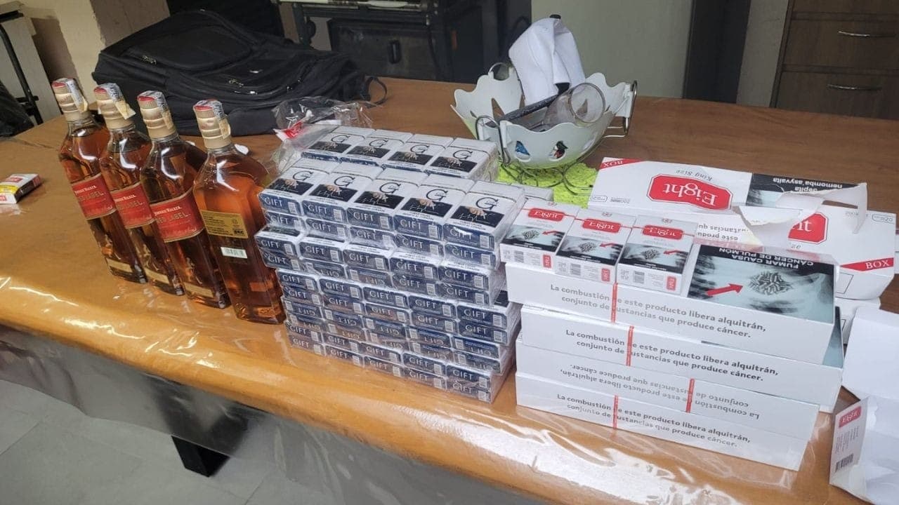 Distribuidoras são interditadas por vender bebidas falsificadas e vencidas em Uberlândia