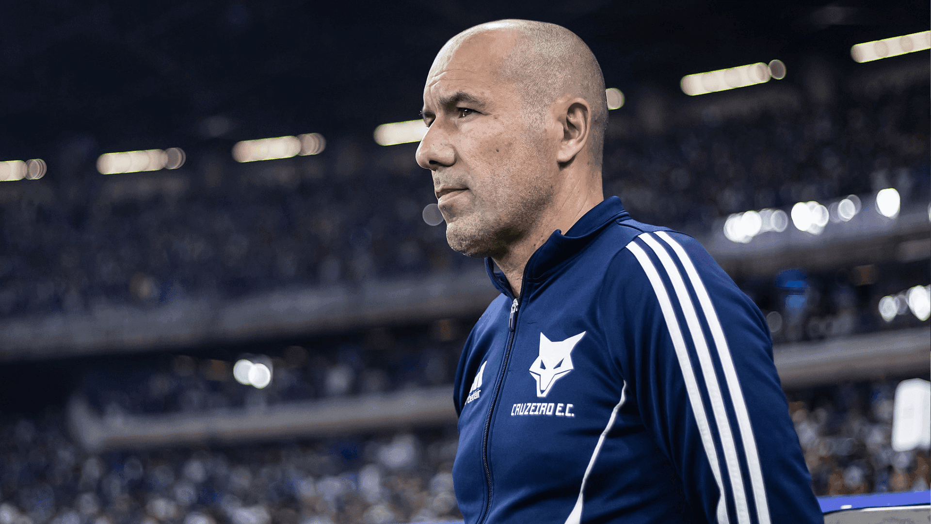 Tentando voltar a vencer no Brasileiro, Cruzeiro recebe o Internacional neste sábado (23), no Mineirão