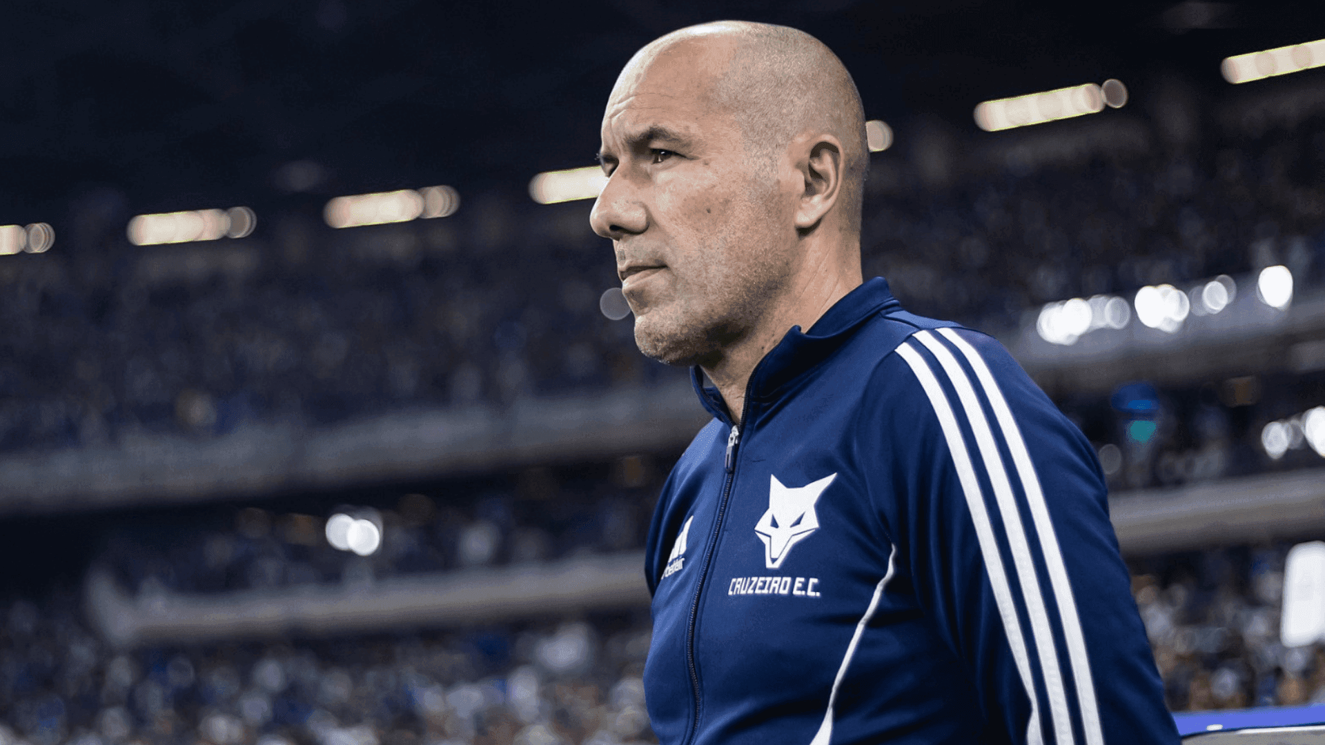 Precisando voltar a vencer no Brasileiro, Cruzeiro recebe o Internacional neste sábado (23), no Mineirão