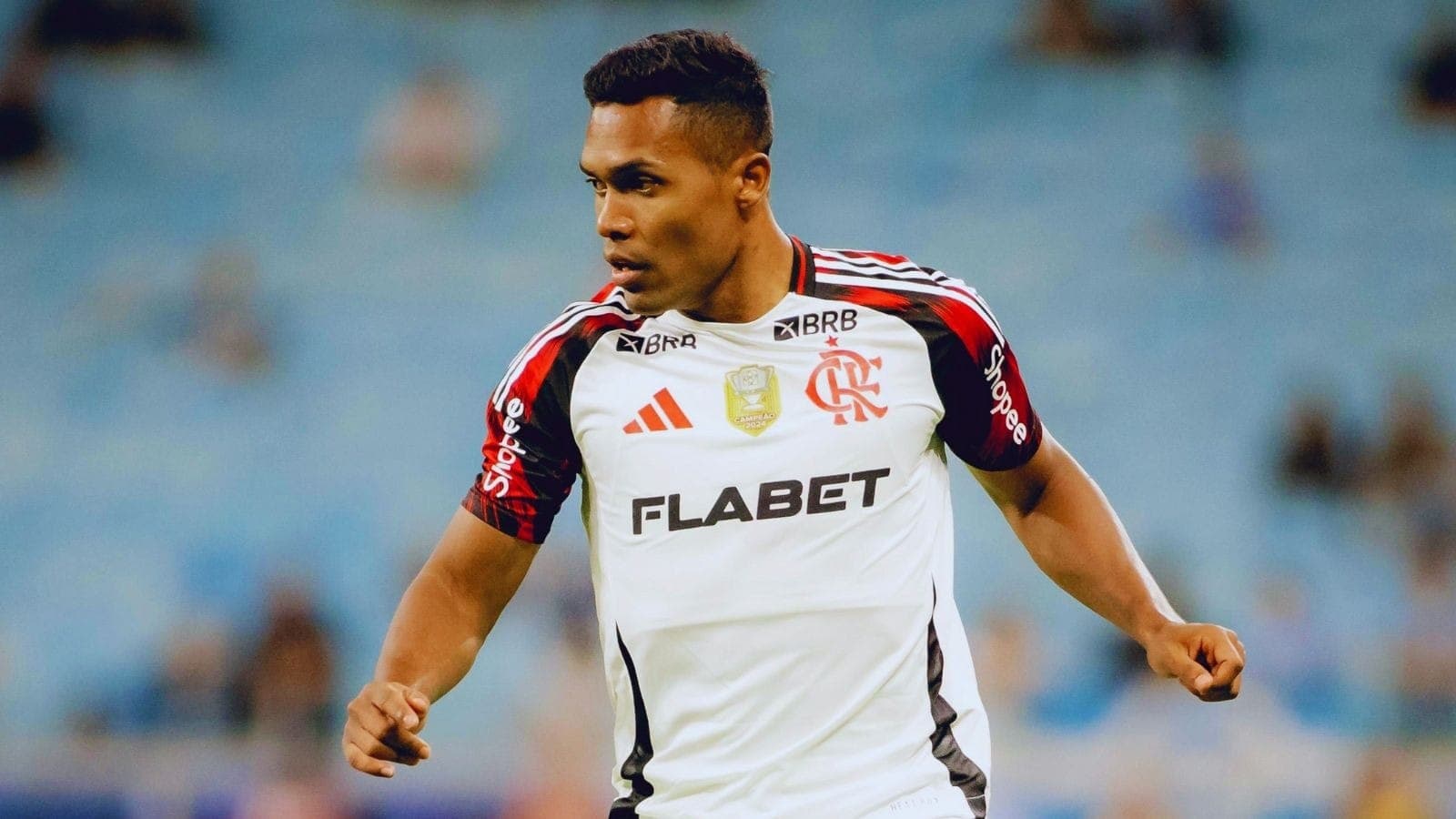 Alex Sandro, lateral-esquerdo do Flamengo