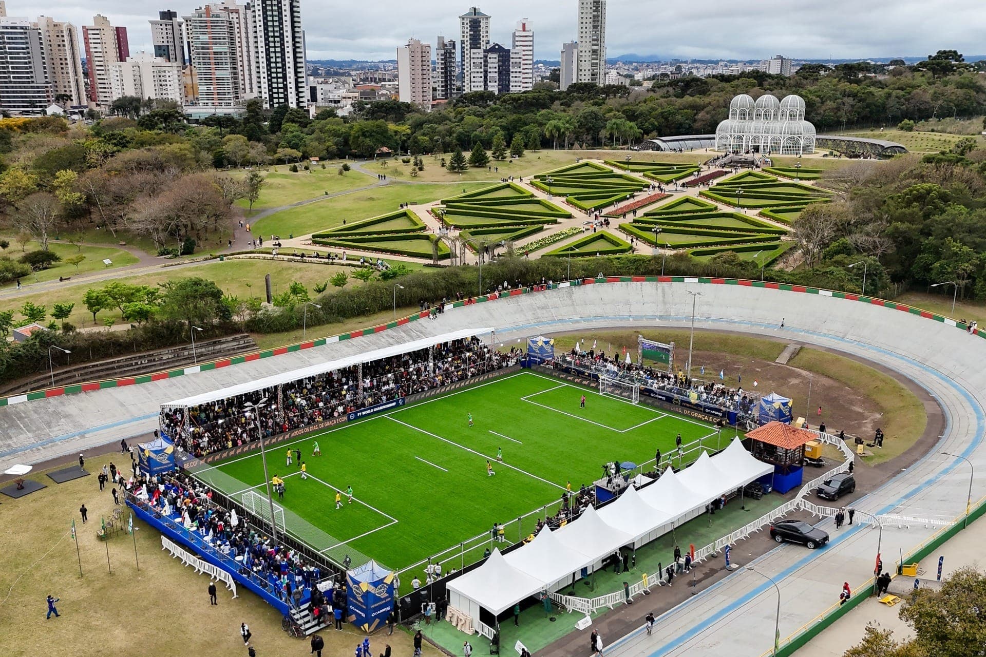 Curitiba recebe Mundial de Clubes de Futebol 7 com times de 10 países