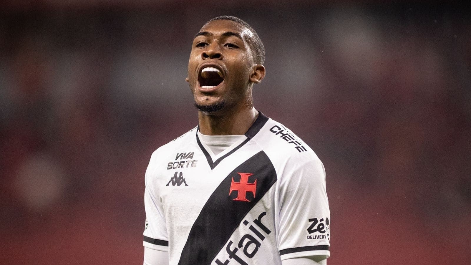 Rayan, atacante do Vasco