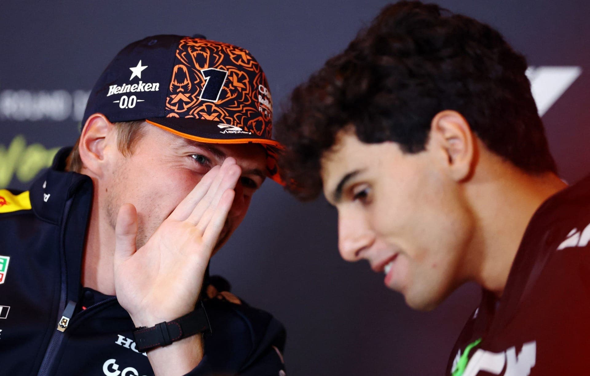 Bortoleto fala de proximidade com Verstappen
