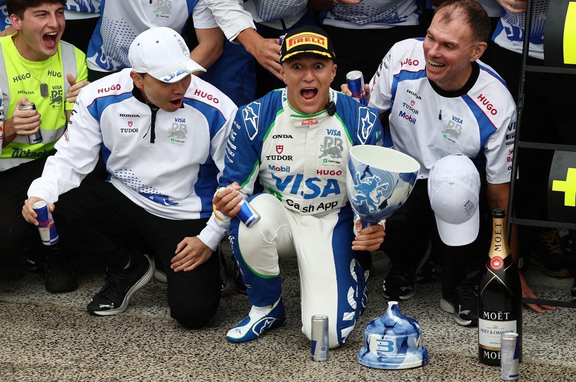 Hadjar celebra primeiro pódio na F1 após chegar em 3º na Holanda: "Orgulhoso do meu trabalho"