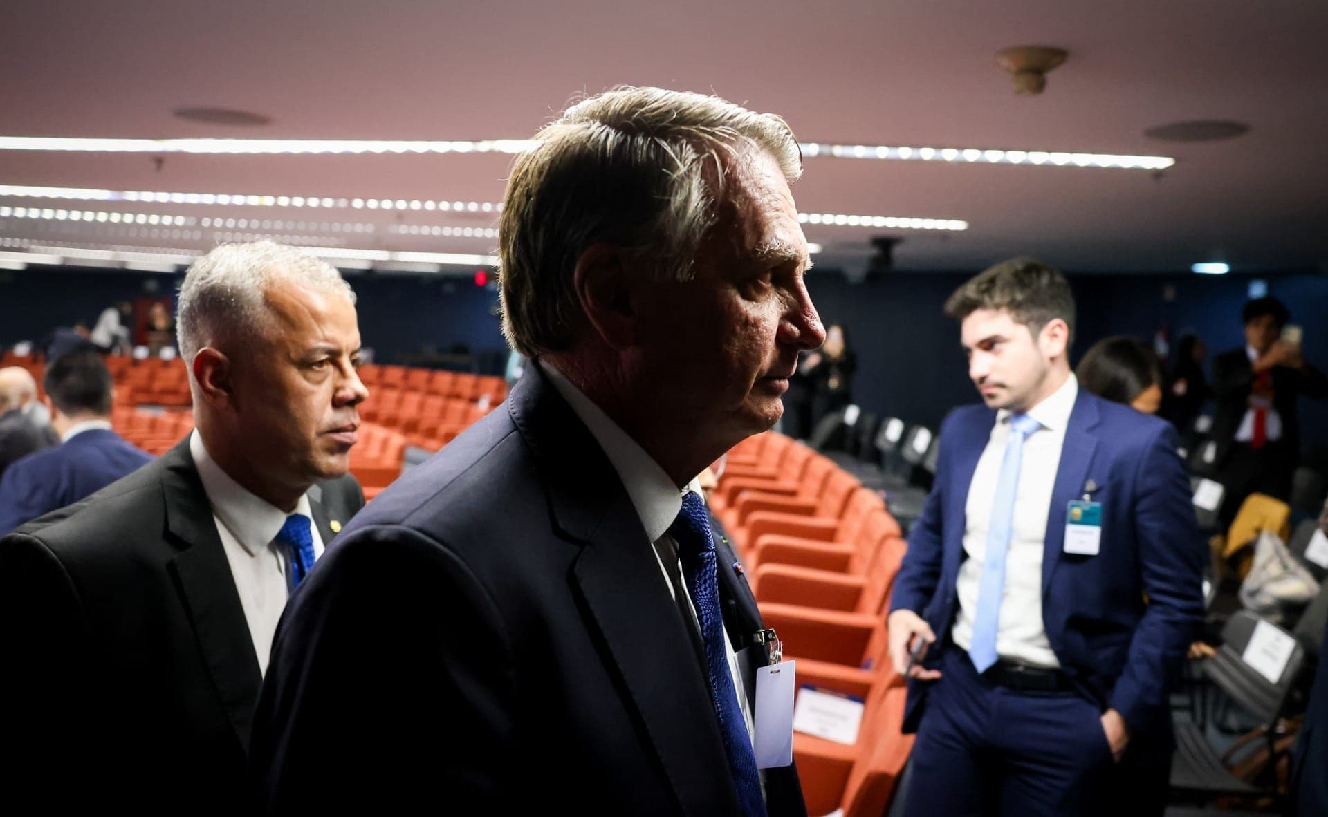 Jair Bolsonaro começa a ser julgado nesta terça-feira (2)