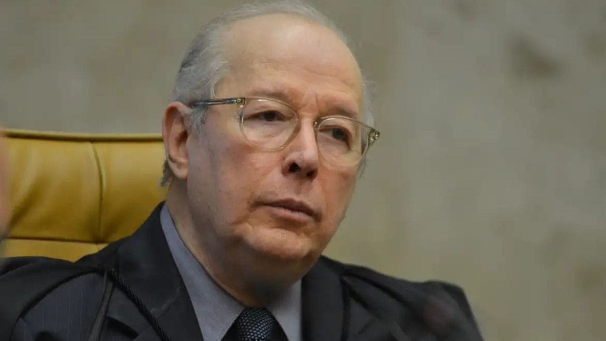 Ex-ministro do STF, Celso de Mello elogia processo contra Bolsonaro e mais sete réus do "Núcleo Crucial"