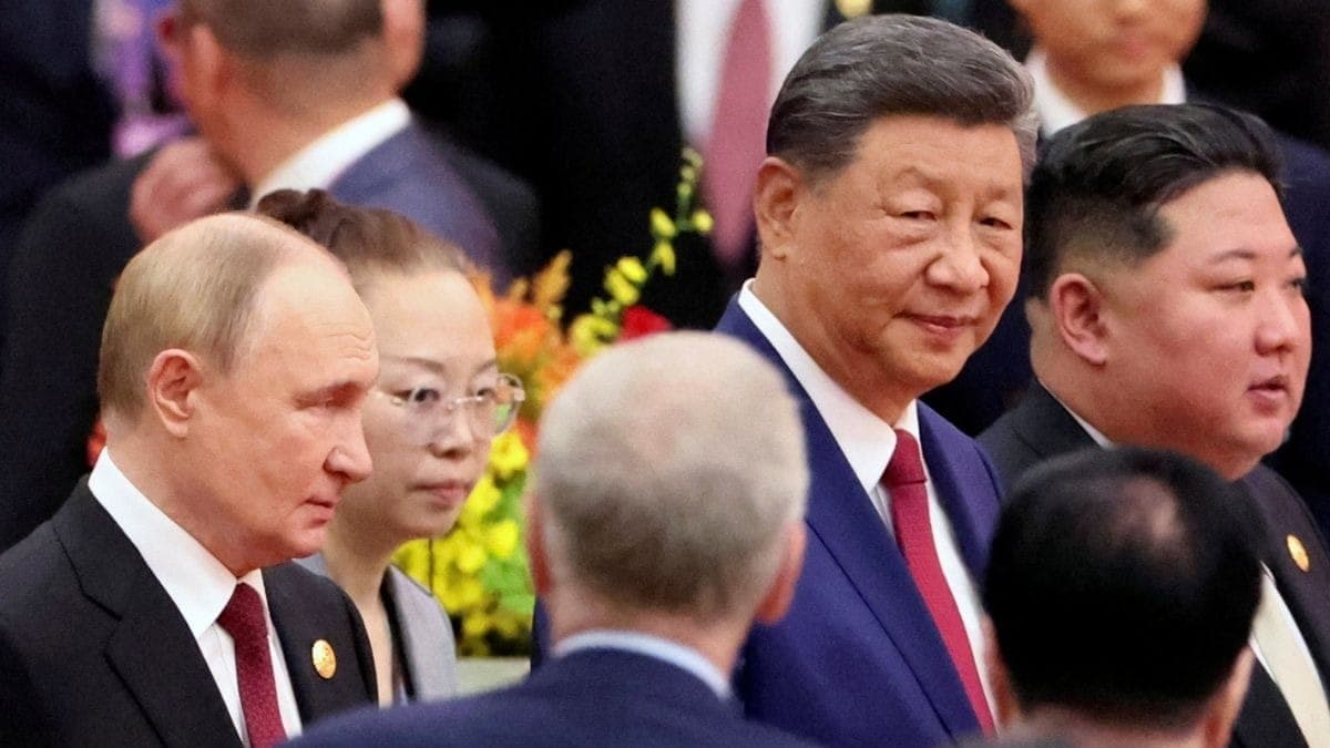 Vladimir Putin, Xi Jinping e Kim Jong-un em Pequim, na China