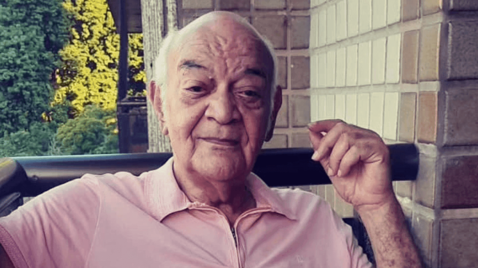 A informação foi confirmada pela família, no entanto não foi divulgada a causa da morte.
