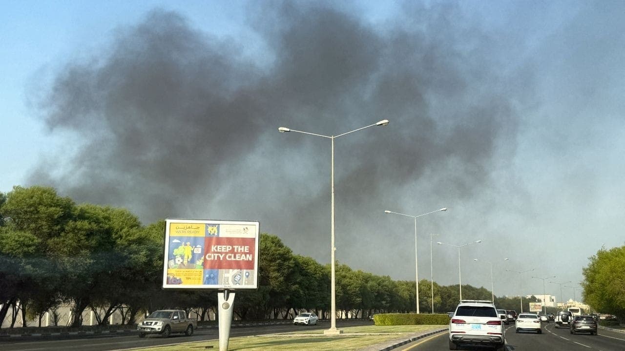 Fumaça em Doha, no Catar, após ataque atribuído em Israel