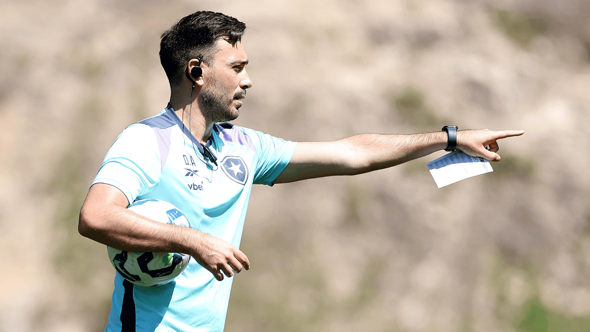 Botafogo recebe o Vasco no Engenhão para decisivo jogo de volta das quartas da Copa do Brasil
