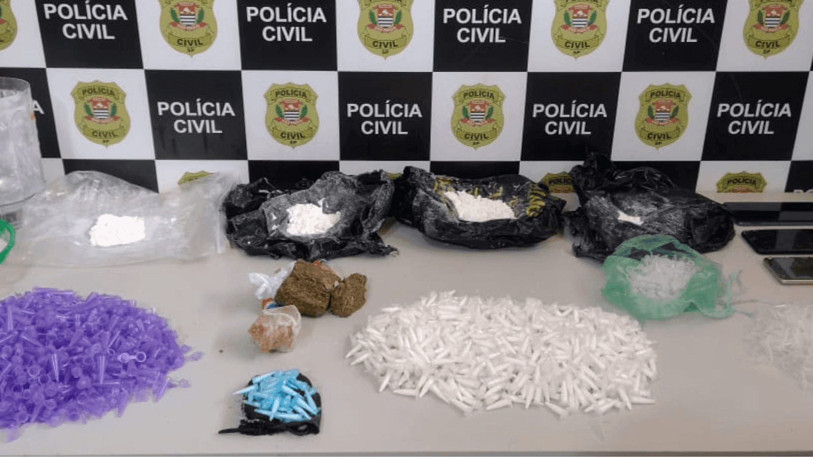 As drogas estavam escondidas em uma casa de Igaraçu do Tietê